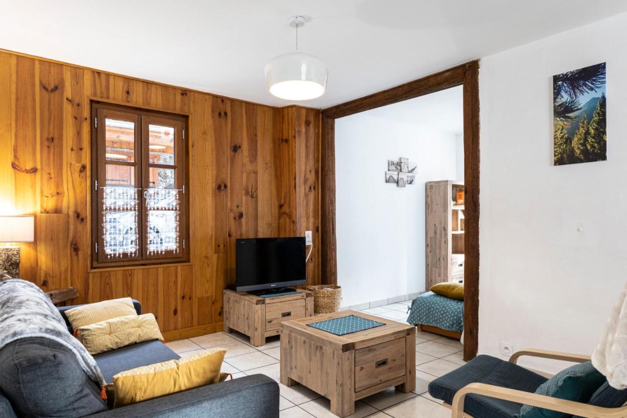 Gite Calme Bazus-Aure Exterior foto