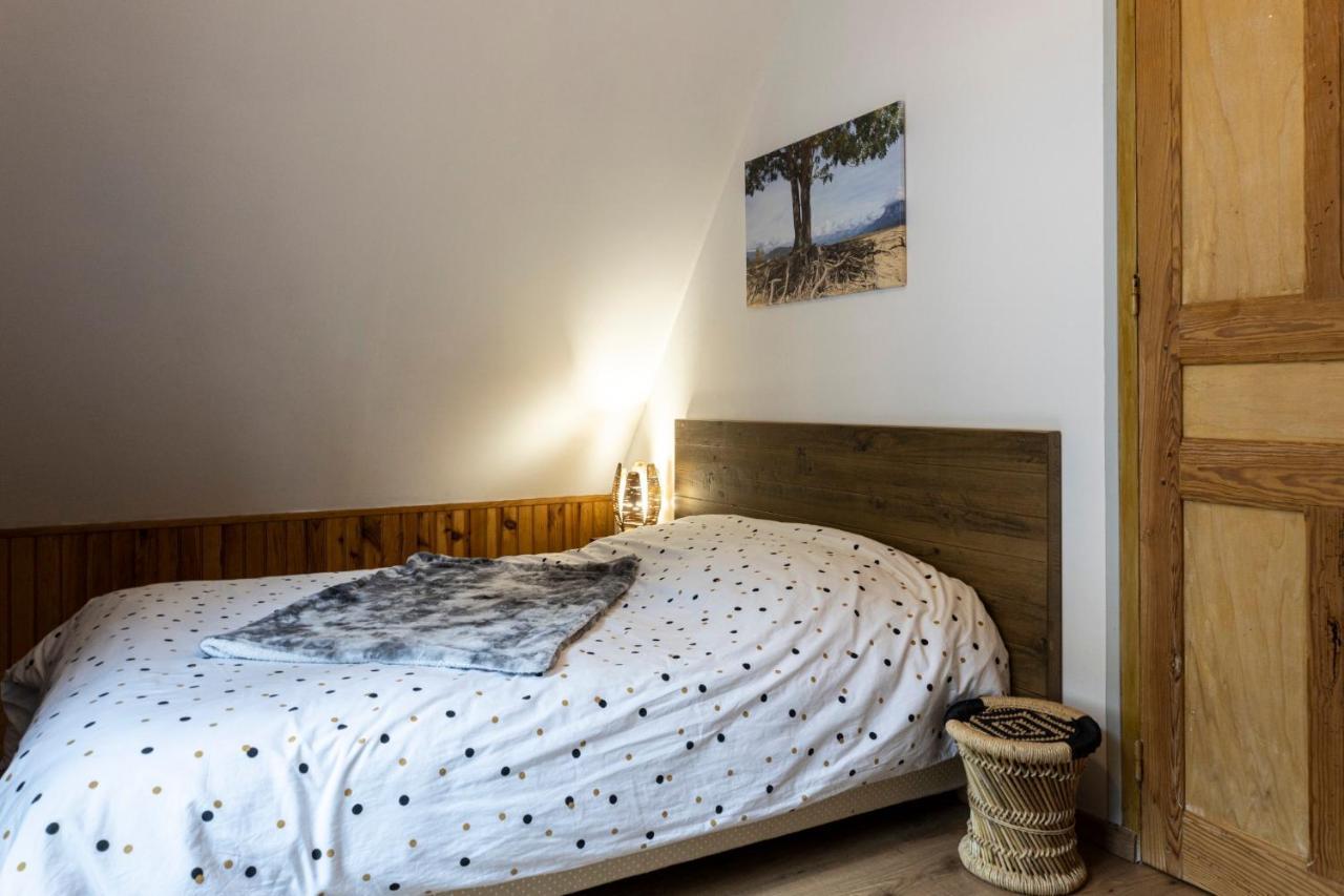 Gite Calme Bazus-Aure Exterior foto