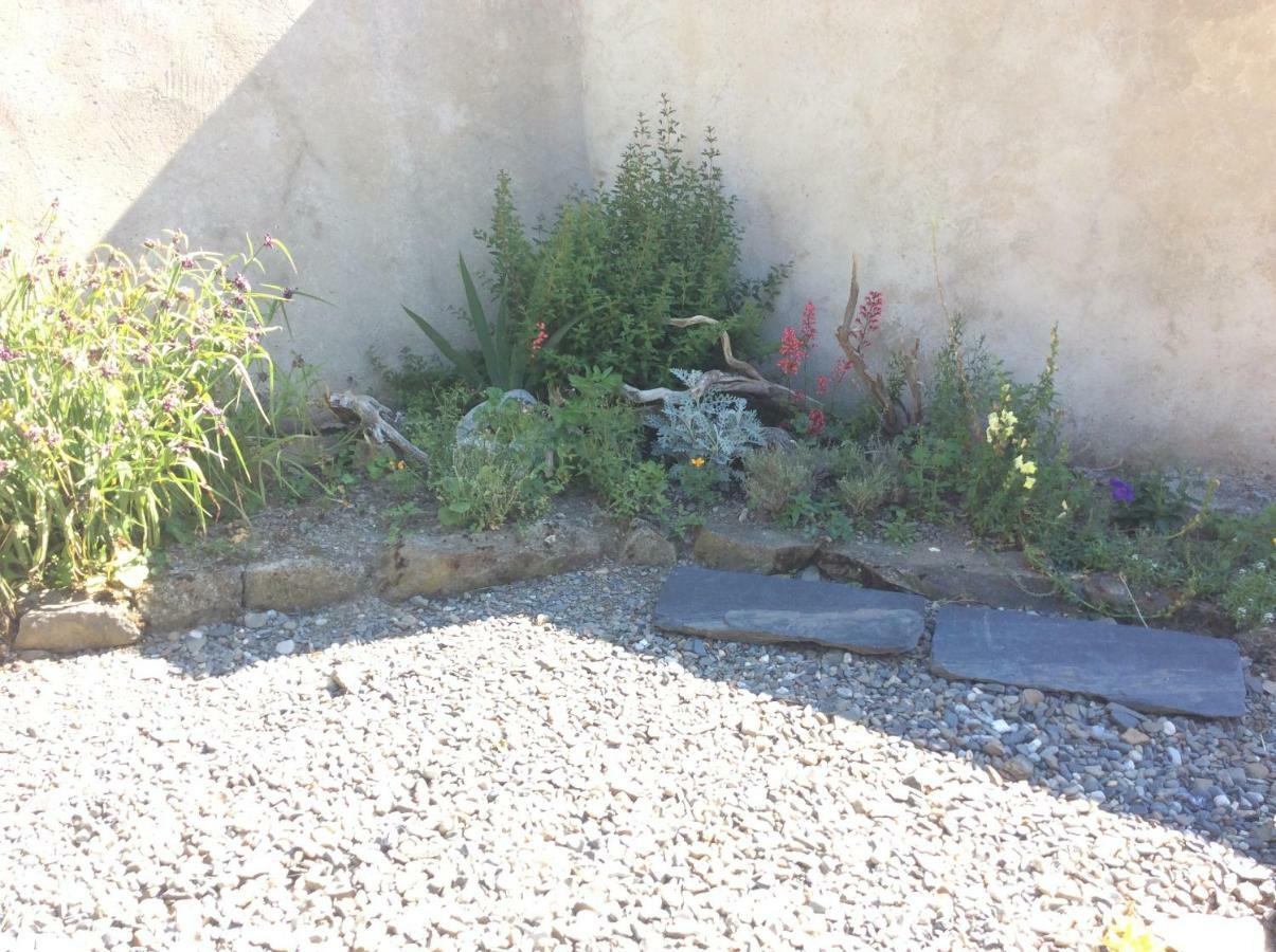 Gite Calme Bazus-Aure Exterior foto